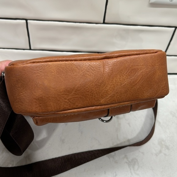 Weixer Crossbody Men’s Shoulder Bag Vintage Leather Vertical Hand Business NWOT - Picture 16 of 16